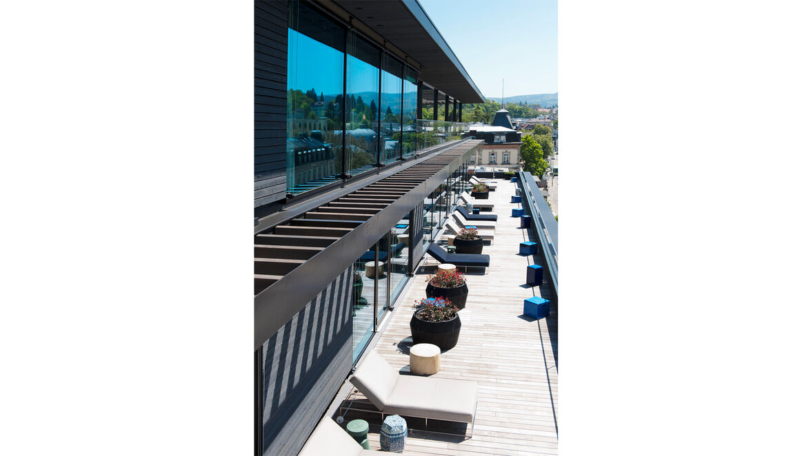 BIL_PRESSE_Hotel Roomers-Baden-Baden-Außenbereich Spa_16z9_FHD.jpg