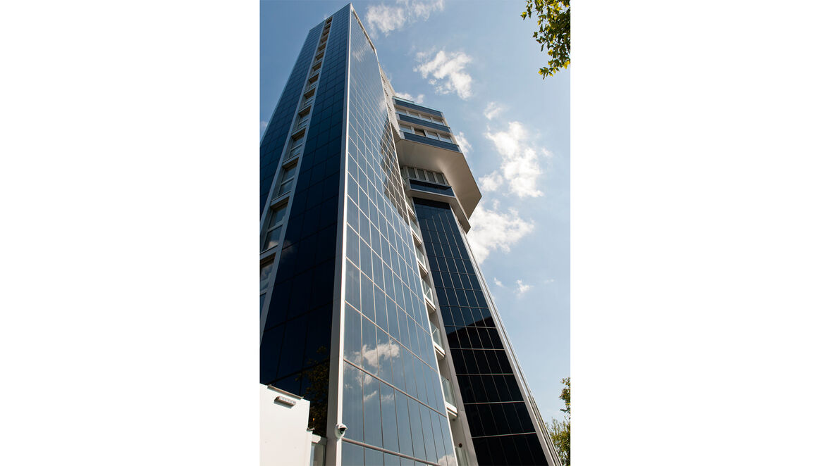 BIL_PRESSE_Radolfzell-Aquaturm-Isokorb-Aussenansicht 3_16z9_FHD.jpg