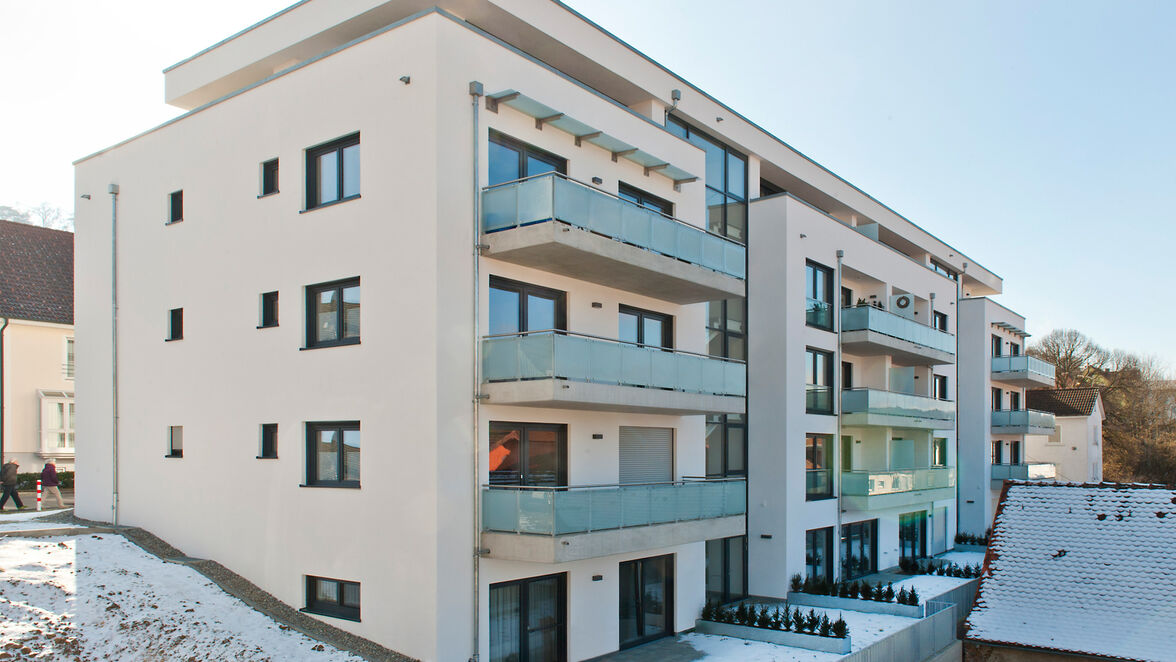 BIL_PRESSE_Sigmaringen_MFH_Isokorb XT-Combar-Gesamtansicht_16z9_FHD.jpg