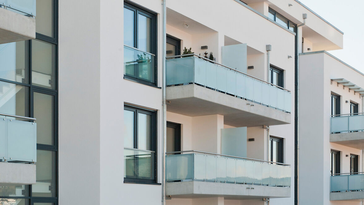 BIL_PRESSE_Sigmaringen_MFH_Isokorb XT-Combar-Ru╠êckansicht_16z9_FHD.jpg