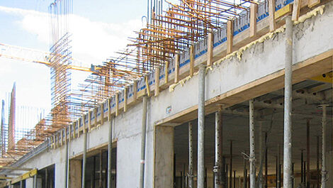 11_03_Isokorb_Einbau_470x265px_rgb_72