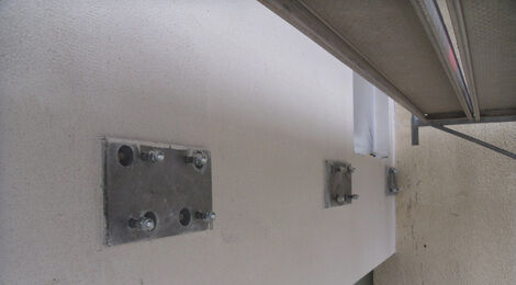 Sonderlösung zwischen Isokorb R und Wärmedämmverbundsystem