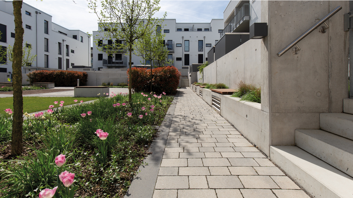 BIL_NEWS_Blink_Your_Eyes_16z9_FHD.jpg BIL_NEWS_Blink_Your_Eyes_16z9_FHD.jpg