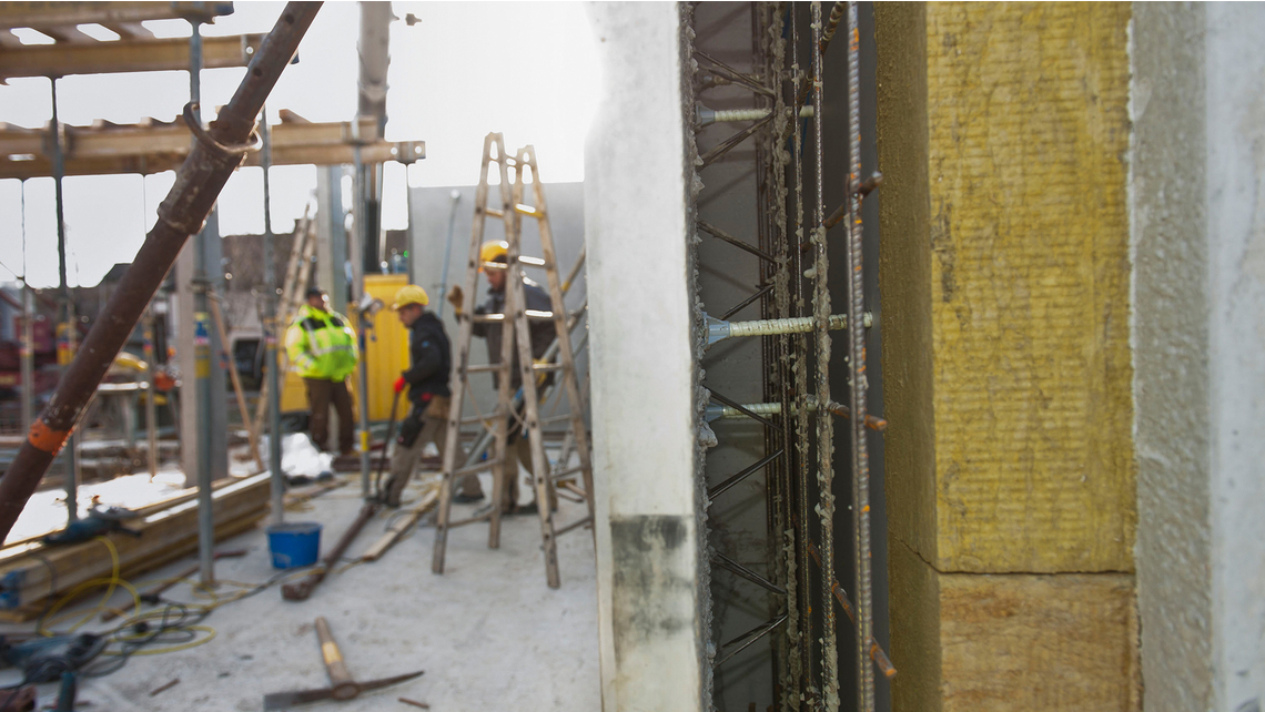 BIL_PRESSE_Aufbau Elementwand_2_16z9_FHD.jpg BIL_PRESSE_Aufbau Elementwand_2_16z9_FHD.jpg