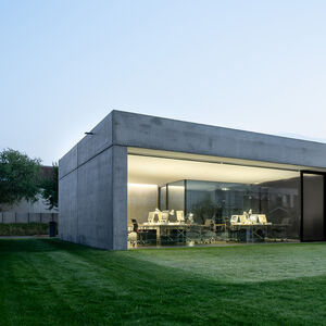 Le bâtiment montre la manière dont le potentiel d’éléments préfabriqués en béton a été exploité