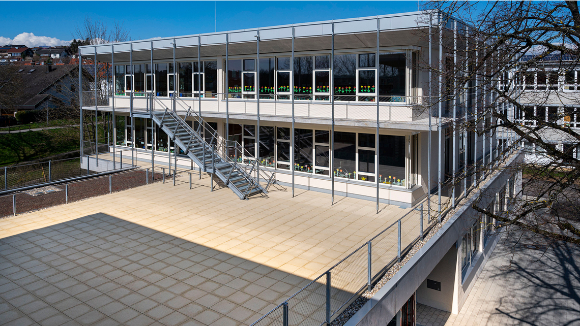 BIL_REF_Hohenberg_Grundschule_rs_04_16z9_FHD.jpg BIL_REF_Hohenberg_Grundschule_rs_04_16z9_FHD.jpg