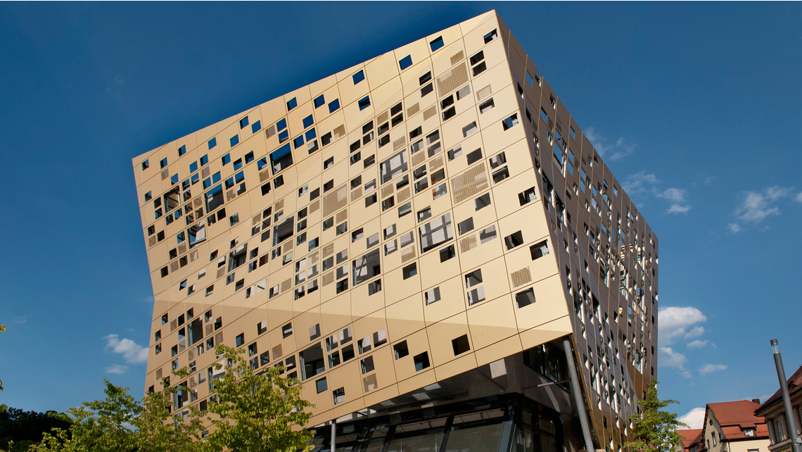 DE-Schwäbisch Gmüdn-Forum Gold und Silber-Bild2_16z9_FHD.jpg DE-Schwäbisch Gmüdn-Forum Gold und Silber-Bild2_16z9_FHD.jpg