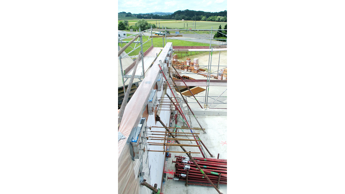 Referenz: Schwanenstadt, Einbau Schöck Isokorb®, Quelle: Pesendorfer 4k