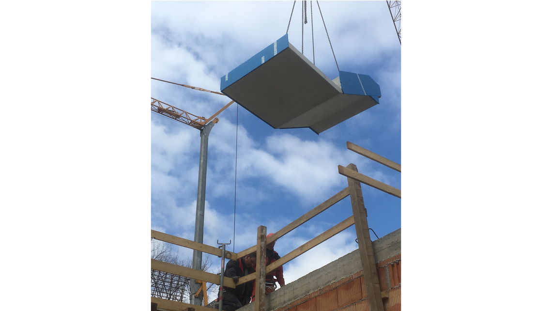 BIL_REF_Tronsole_WA_Schlosspark_4_16z9_FHD.jpg BIL_REF_Tronsole_WA_Schlosspark_4_16z9_FHD.jpg