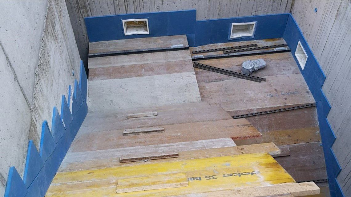 Tronsole® Typ Z für den  übertragungsfreien Anschluss an die Treppenhauswand. Foto: Studio Galli Michele &Associati, S. Antonio Tronsole® Typ Z für den  übertragungsfreien Anschluss an die Treppenhauswand. Foto: Studio Galli Michele &Associati, S. Antonio