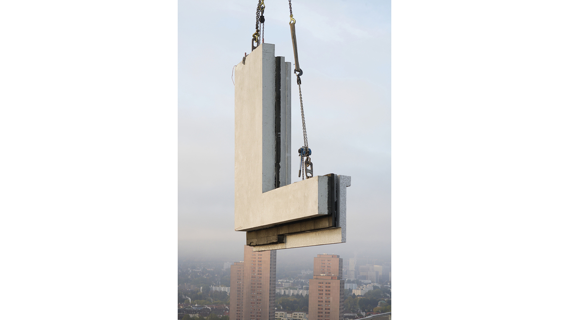 BIL_REF_CH-Zürich-Wohnhaus Zölly-Bild3_Hochformat.jpg BIL_REF_CH-Zürich-Wohnhaus Zölly-Bild3_Hochformat.jpg