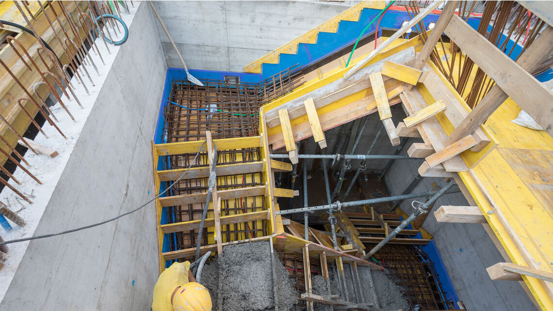 Betonierung Treppe_16z9_FHD.jpg Betonierung Treppe_16z9_FHD.jpg