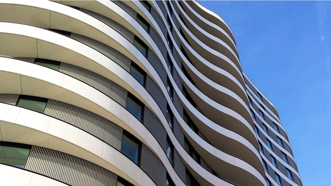 Külmasildade ohtu konsool-terasbetoonrõdudel sai kogu Riverwalki kompleksis vähendada Schöck Isokorb XT-ga. Külmasildade ohtu konsool-terasbetoonrõdudel sai kogu Riverwalki kompleksis vähendada Schöck Isokorb XT-ga.