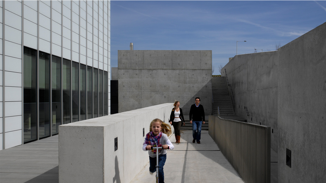 Referenz Schöck Combar® Turner Contemporary, Quelle: www.heringinternational.com Referenz Schöck Combar® Turner Contemporary, Quelle: www.heringinternational.com