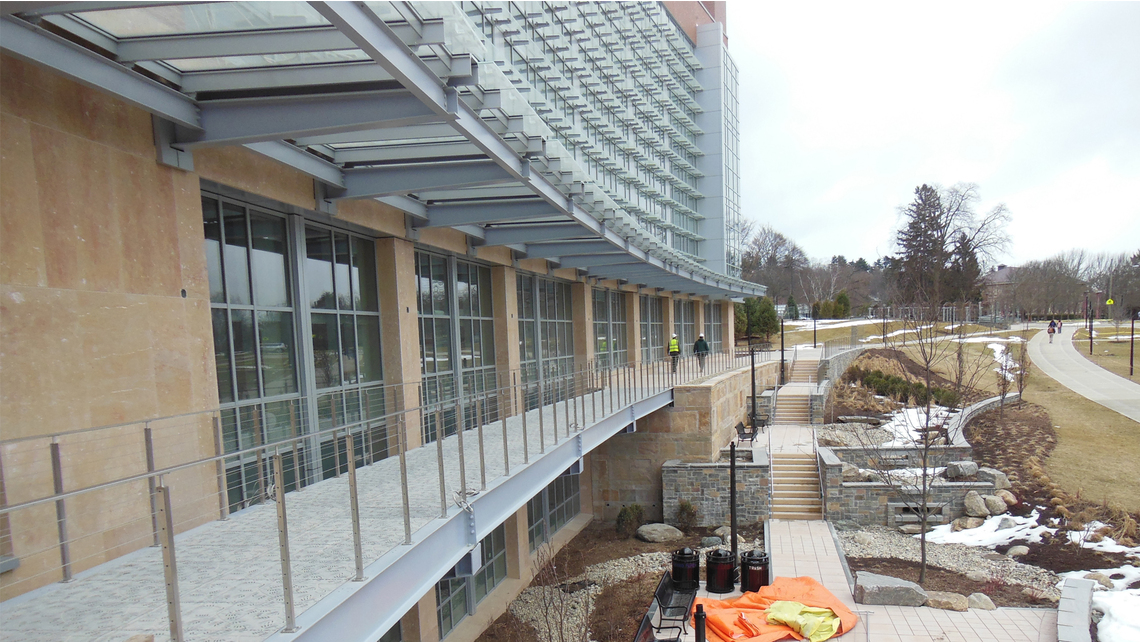 BIL_REF_US-UMASS Life Science Laboratory-Bild2_16z9_FHD.jpg BIL_REF_US-UMASS Life Science Laboratory-Bild2_16z9_FHD.jpg