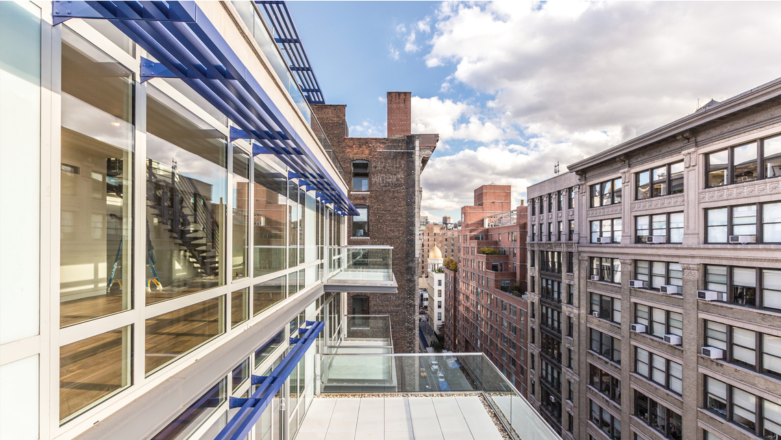 Balcony at Chelsea Green Residence in NYC Balcony at Chelsea Green Residence in NYC