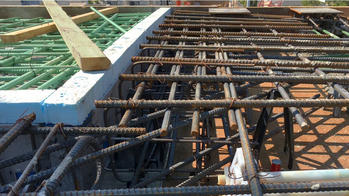 The Spark FF-1000_IMG_2445_16-9.jpg The Spark FF-1000_IMG_2445_16-9.jpg