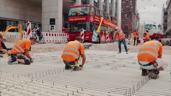 Gleise bewehrt mit Schöck Combar®