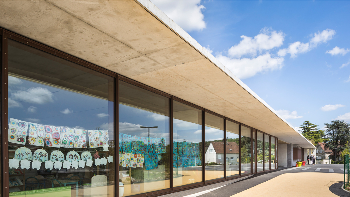 École maternelle Louis Drouet à Épernon (28)  École maternelle Louis Drouet à Épernon (28)
