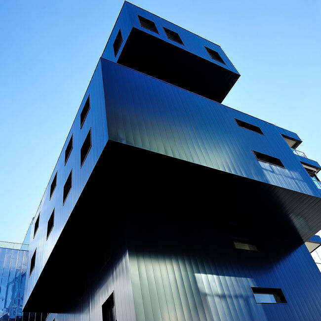 BIL_REF_FR-Lyon-Lyon Confluence-Bild1_Hochformat.jpg