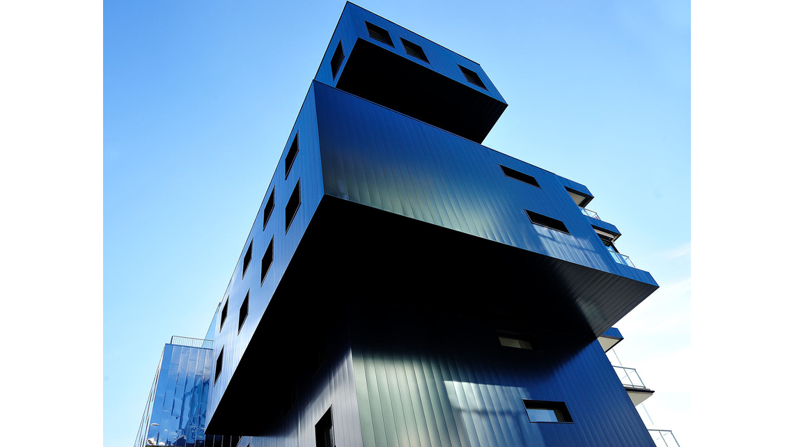 BIL_REF_FR-Lyon-Lyon Confluence-Bild1_Hochformat.jpg BIL_REF_FR-Lyon-Lyon Confluence-Bild1_Hochformat.jpg