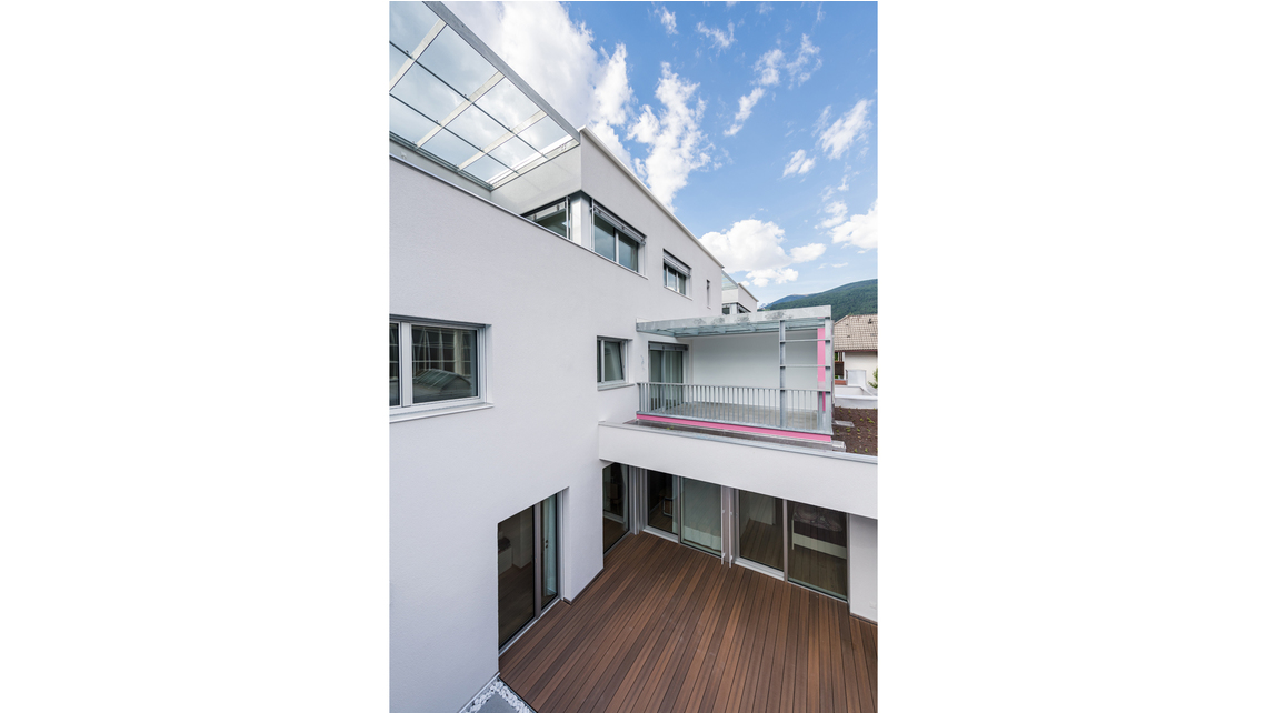 BIL_REF_IT-Bruneck-Haus an der Rienz-0489_16z9_FHD.jpg BIL_REF_IT-Bruneck-Haus an der Rienz-0489_16z9_FHD.jpg