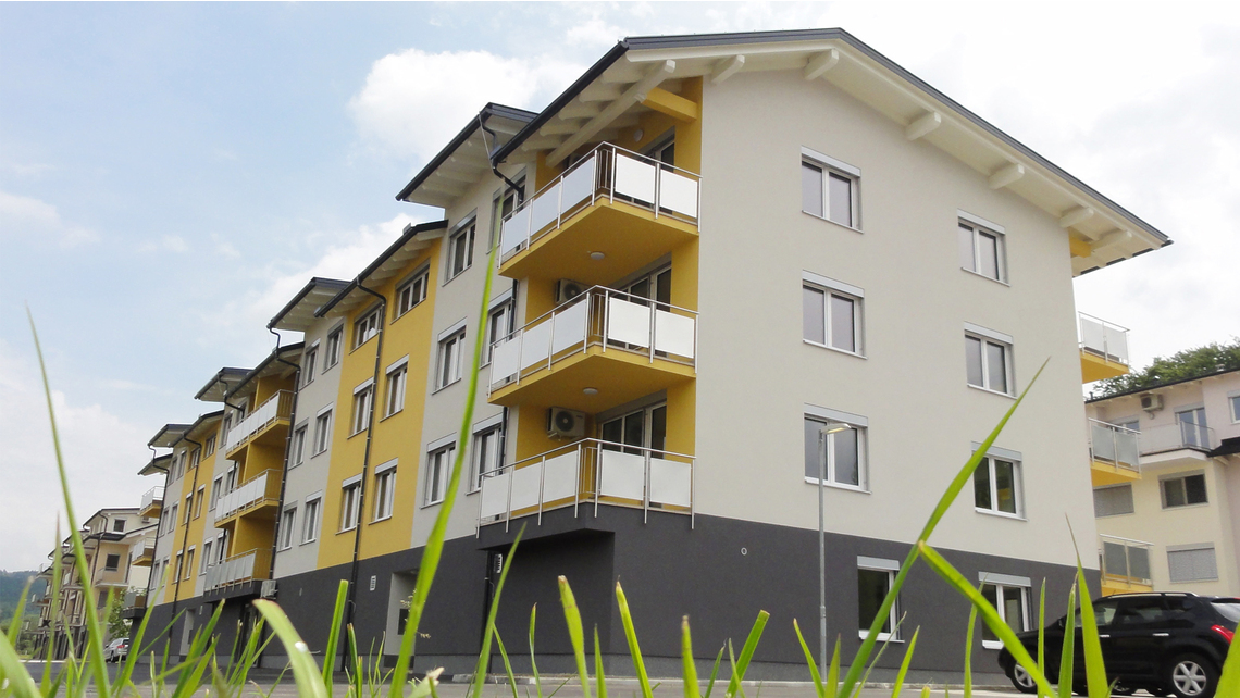 BIL_REF_SI-Škofljica-Sončna lamela Lanovo-Bild1_16z9.jpg