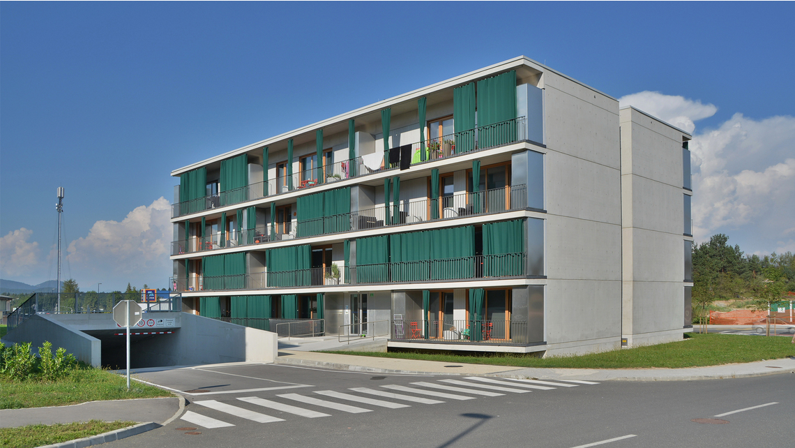 BIL_REF_SI-Kranj-Vila Brdo-Bild1_16z9_FHD.jpg BIL_REF_SI-Kranj-Vila Brdo-Bild1_16z9_FHD.jpg