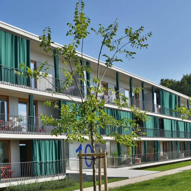 BIL_REF_SI-Kranj-Vila Brdo-Bild2_16z9_FHD.jpg