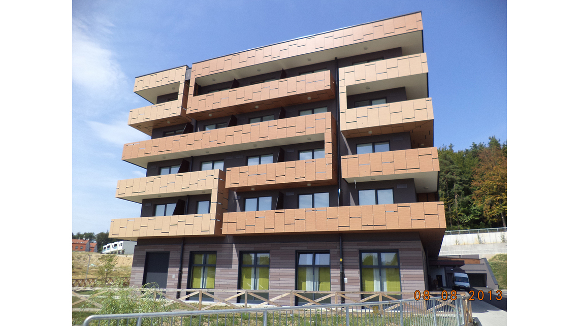 BIL_REF_SI-Ljubljana-Dom starejših občanov Črnuče-Bild5_Hochformat.jpg BIL_REF_SI-Ljubljana-Dom starejših občanov Črnuče-Bild5_Hochformat.jpg