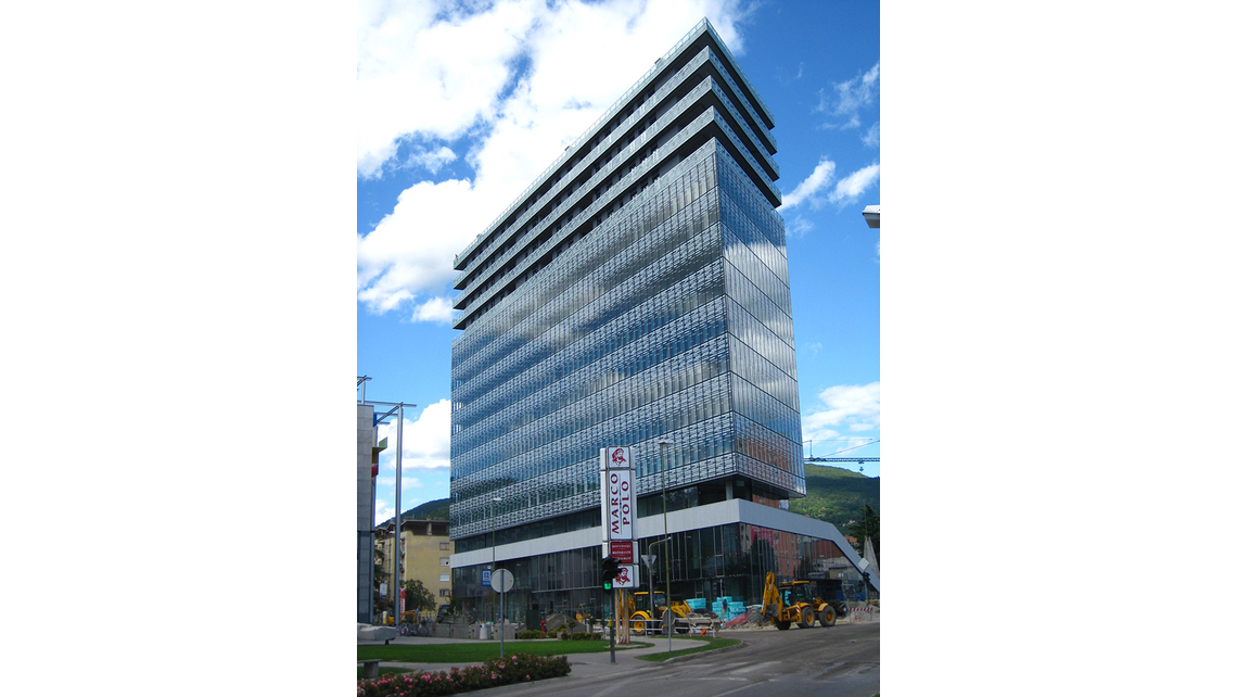 BIL_REF_SI-Nova Gorica-Eda Center-Bild1_Hochformat.jpg