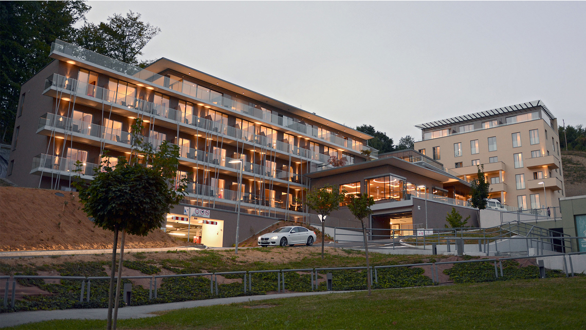 BIL_REF_SI-Rogaska Slatina-Atlantida_16z9_FHD.jpg BIL_REF_SI-Rogaska Slatina-Atlantida_16z9_FHD.jpg