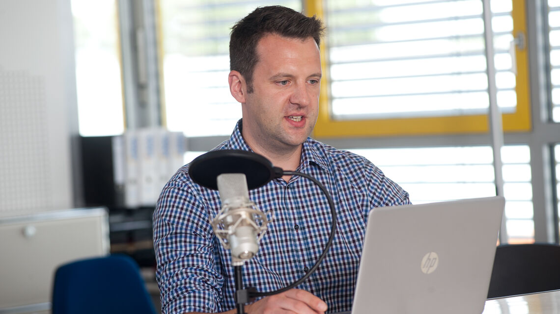 Titelmotiv_Webinar_neu_BIL_NEWS_DE_Webinar_16z9_FHD.jpg