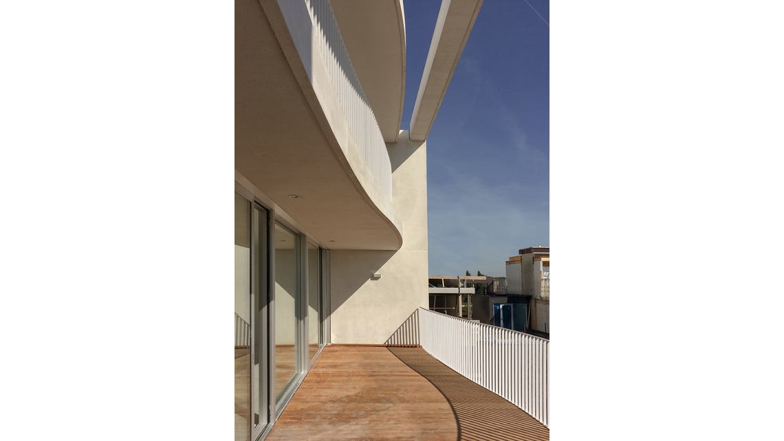 BIL_REF_NL-Amsterdam-Lofts aan de Amstel-Bild1_Hochformat.jpg BIL_REF_NL-Amsterdam-Lofts aan de Amstel-Bild1_Hochformat.jpg