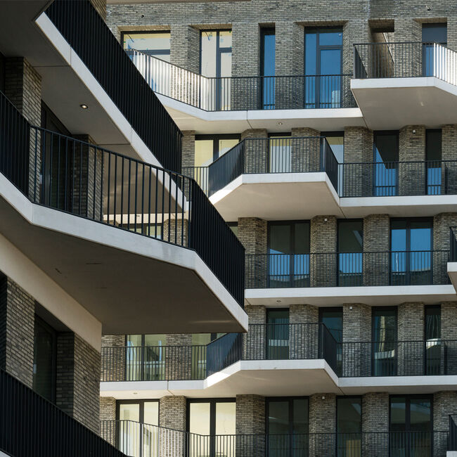 Cádiz, Antwerpen - auskragende Balkone