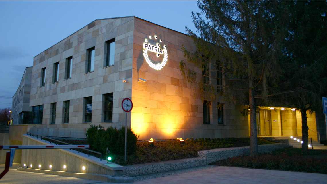 BIL_REF_HU-Gyömrő-PÁTRIA Takarékszövetkezet Székháza-Bild4_16z9_FHD.jpg BIL_REF_HU-Gyömrő-PÁTRIA Takarékszövetkezet Székháza-Bild4_16z9_FHD.jpg