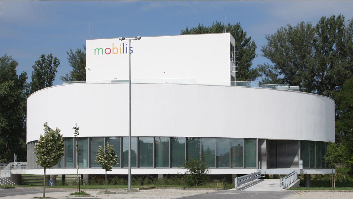 BIL_REF_HU-Győr-Mobilis Interaktív Kiállítási Központ-Bild1_16z9_FHD.jpg BIL_REF_HU-Győr-Mobilis Interaktív Kiállítási Központ-Bild1_16z9_FHD.jpg