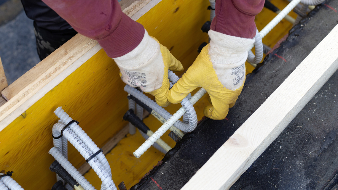 Schoeck_Fußgaengerbruecke-A831-Stuttgart_4_16-9.jpg Schoeck_Fußgaengerbruecke-A831-Stuttgart_4_16-9.jpg