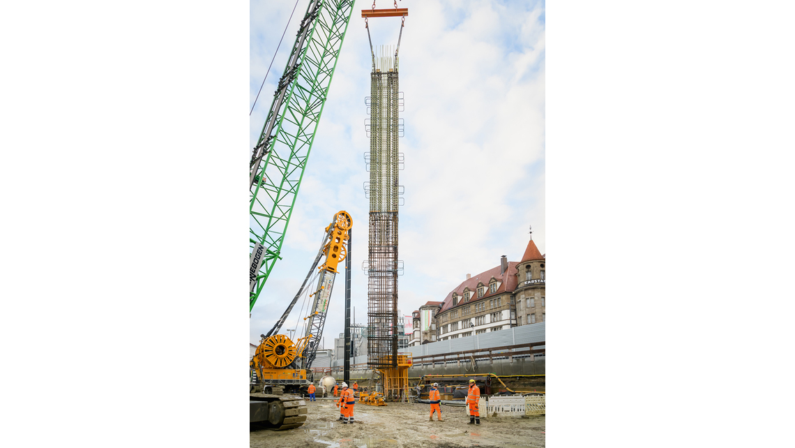 Schoeck_Stammstrecke-Muenchen_1.jpg Schoeck_Stammstrecke-Muenchen_1.jpg