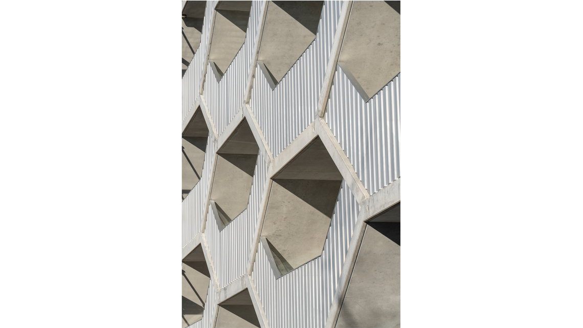 Wabenhaus_Muenchen_3_16-9.jpg Wabenhaus_Muenchen_3_16-9.jpg