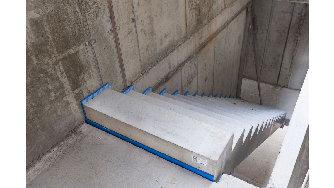 DSC_8896.JPG DSC_8896.JPG