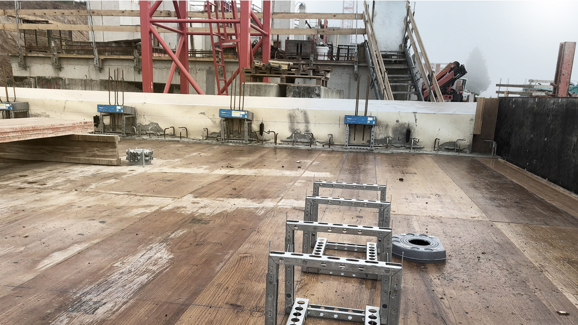 Einbau des Schöck Sconnex® Typ W Einbau des Schöck Sconnex® Typ W