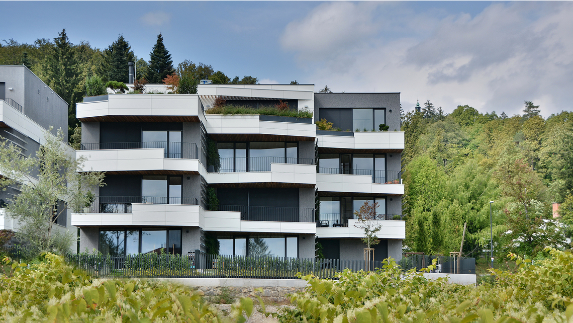 BIL_REF_AT_Vila Destino, Večna pot 80, Ljubljana 3_16z9.jpg BIL_REF_AT_Vila Destino, Večna pot 80, Ljubljana 3_16z9.jpg