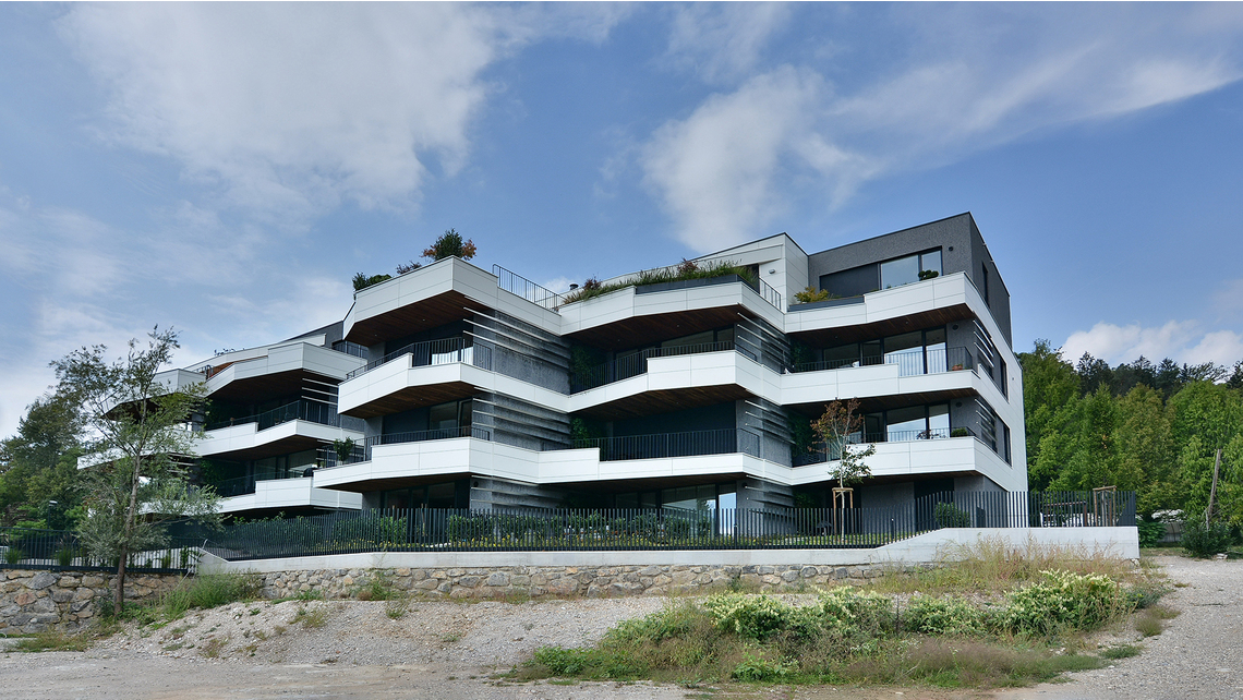 BIL_REF_AT_Vila Destino, Večna pot 80, Ljubljana 4_16z9.jpg BIL_REF_AT_Vila Destino, Večna pot 80, Ljubljana 4_16z9.jpg