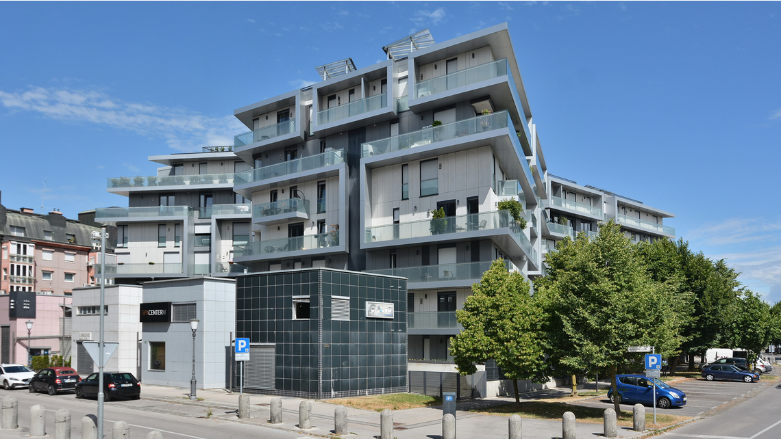 BIL_REF_Ljubljana_Ypsilon_3_16z9.jpg BIL_REF_Ljubljana_Ypsilon_3_16z9.jpg