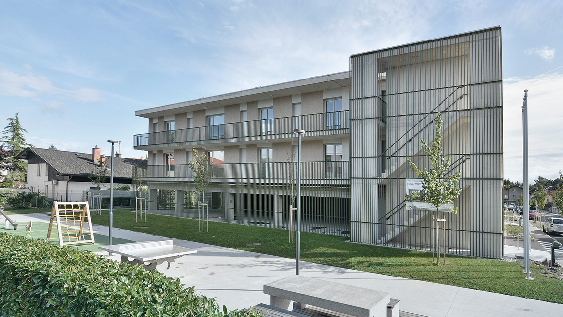 BIL_REF_SI-Ljubljana-Dolgi most II-stanovanjska soseska-Za progo 5-8628_#SALL_AQU_V2.jpg BIL_REF_SI-Ljubljana-Dolgi most II-stanovanjska soseska-Za progo 5-8628_#SALL_AQU_V2.jpg