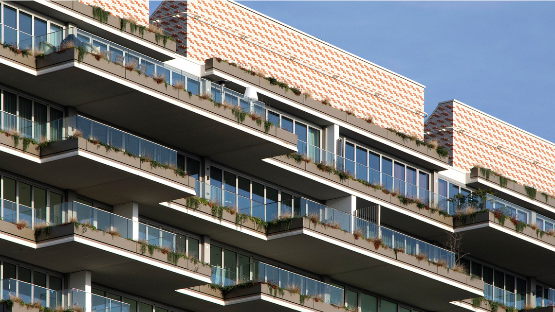 BIL_REF_NL-Amsterdam-The George-Isokorf T Type B-12_#SALL_#AIN_#V1.jpg BIL_REF_NL-Amsterdam-The George-Isokorf T Type B-12_#SALL_#AIN_#V1.jpg