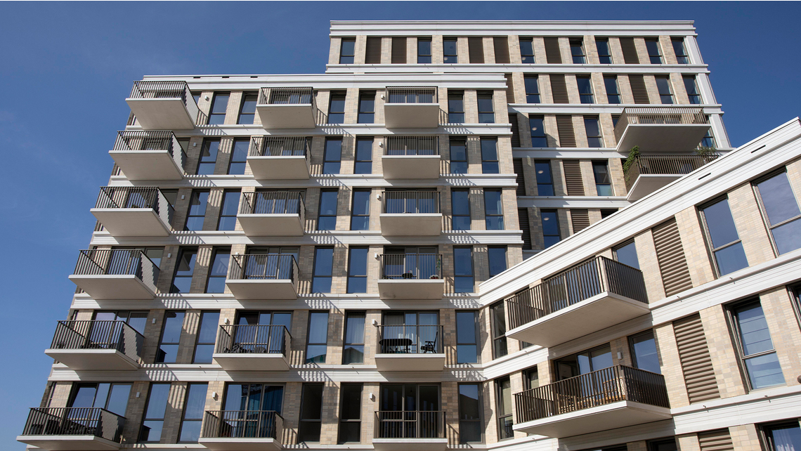 upstairs_(14)_16z9.jpg upstairs_(14)_16z9.jpg