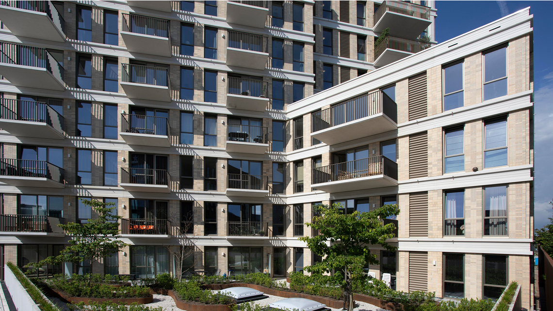 upstairs_(16)_16z9.jpg upstairs_(16)_16z9.jpg