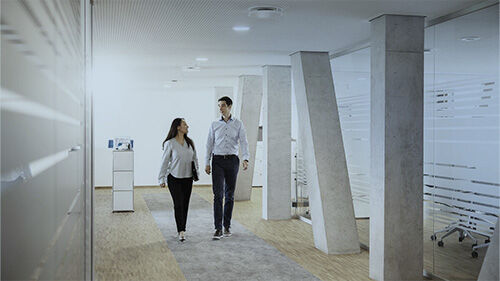 Schoeck_Kachel_Karriere.jpg Schoeck_Kachel_Karriere.jpg